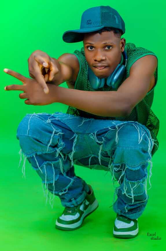 Rokee Biography / Age / Career