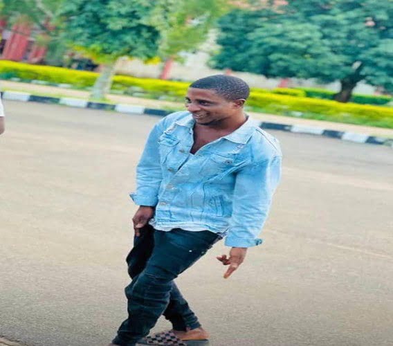 Oluwa Clinton - Level Up